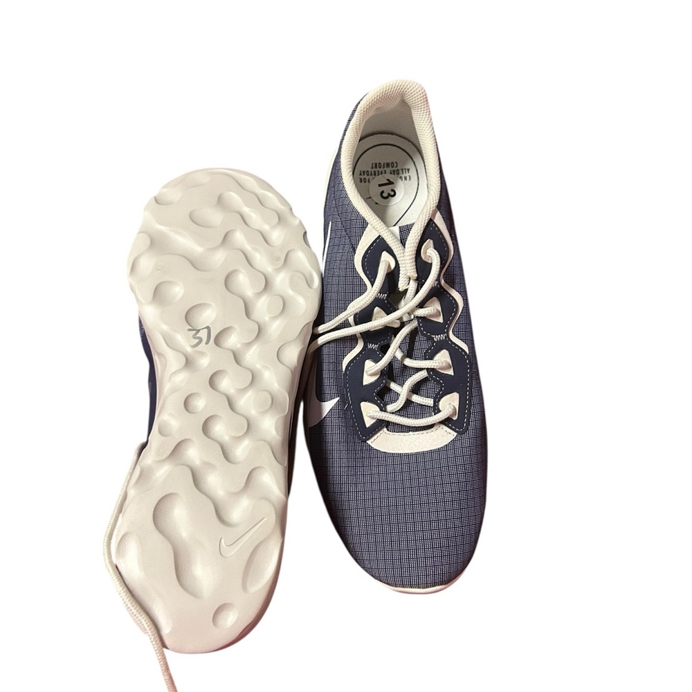 Nike Explore Strada - image 2